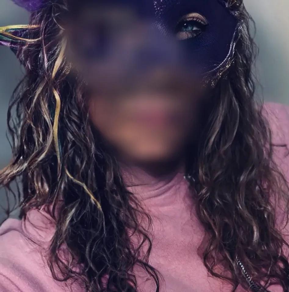 Carina, 31